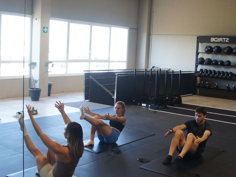 Sessió d'hipopressius i sòl pelvià a MOVE Fitness