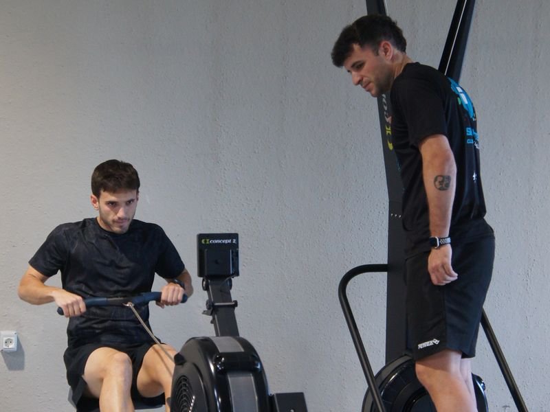 Zona de cardio de MOVE Fitness amb SkiErg, rem i bicicletes